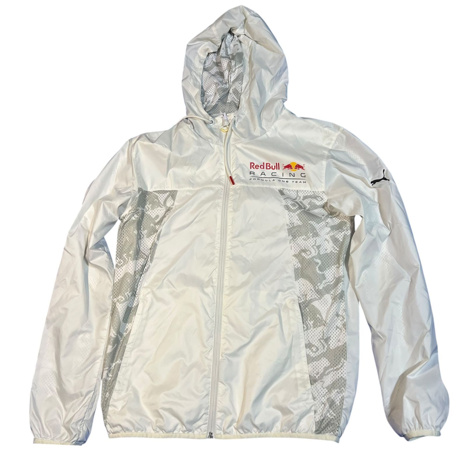 AT301 Reb Bull RACING x PUMA コラボ レッドブル レーシング プーマ 