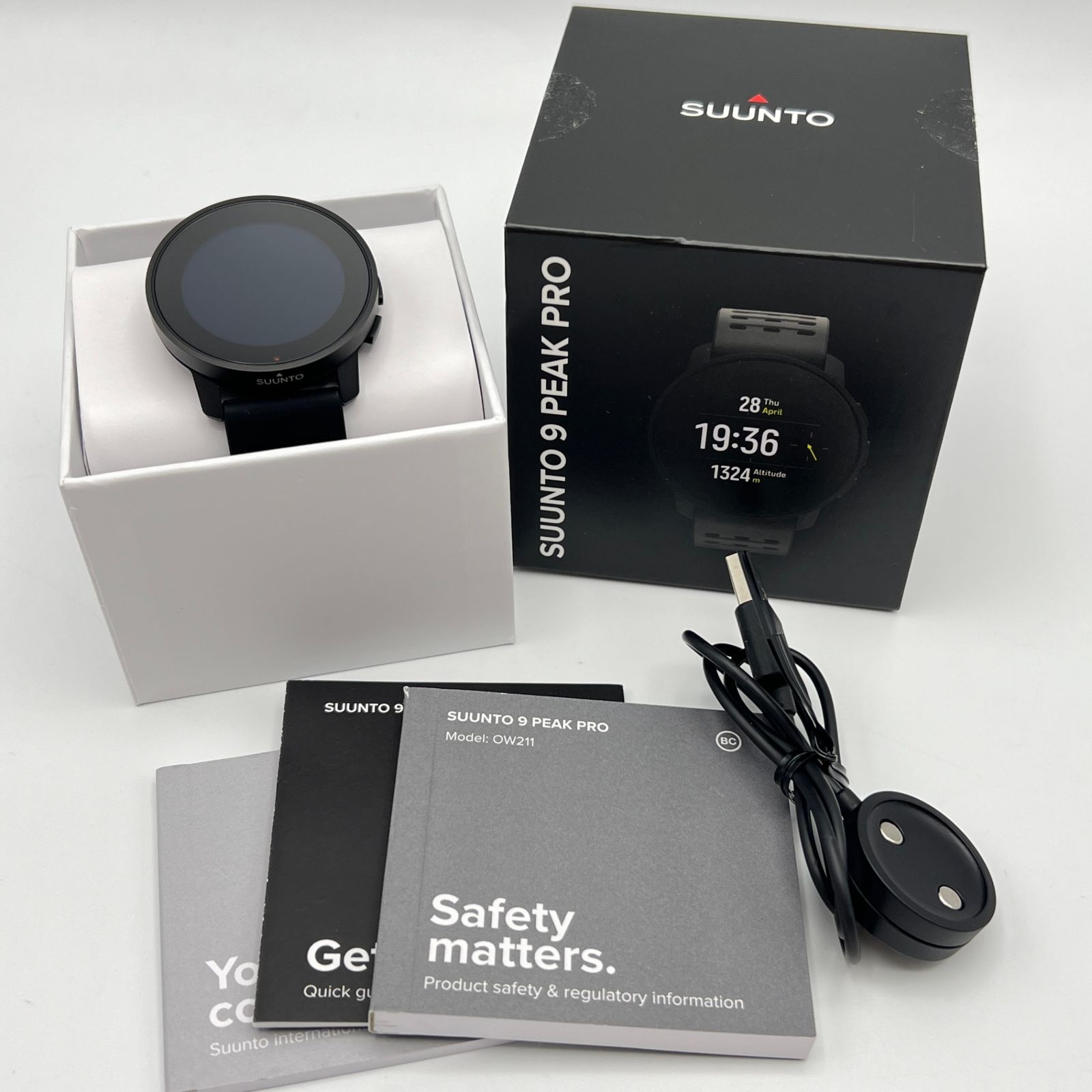 美品】SUUNTO 9 PEAK PRO ALL BLACK SS050807000 スマートウォッチ スント9 ピーク プロ オールブラック 本体  - メルカリ