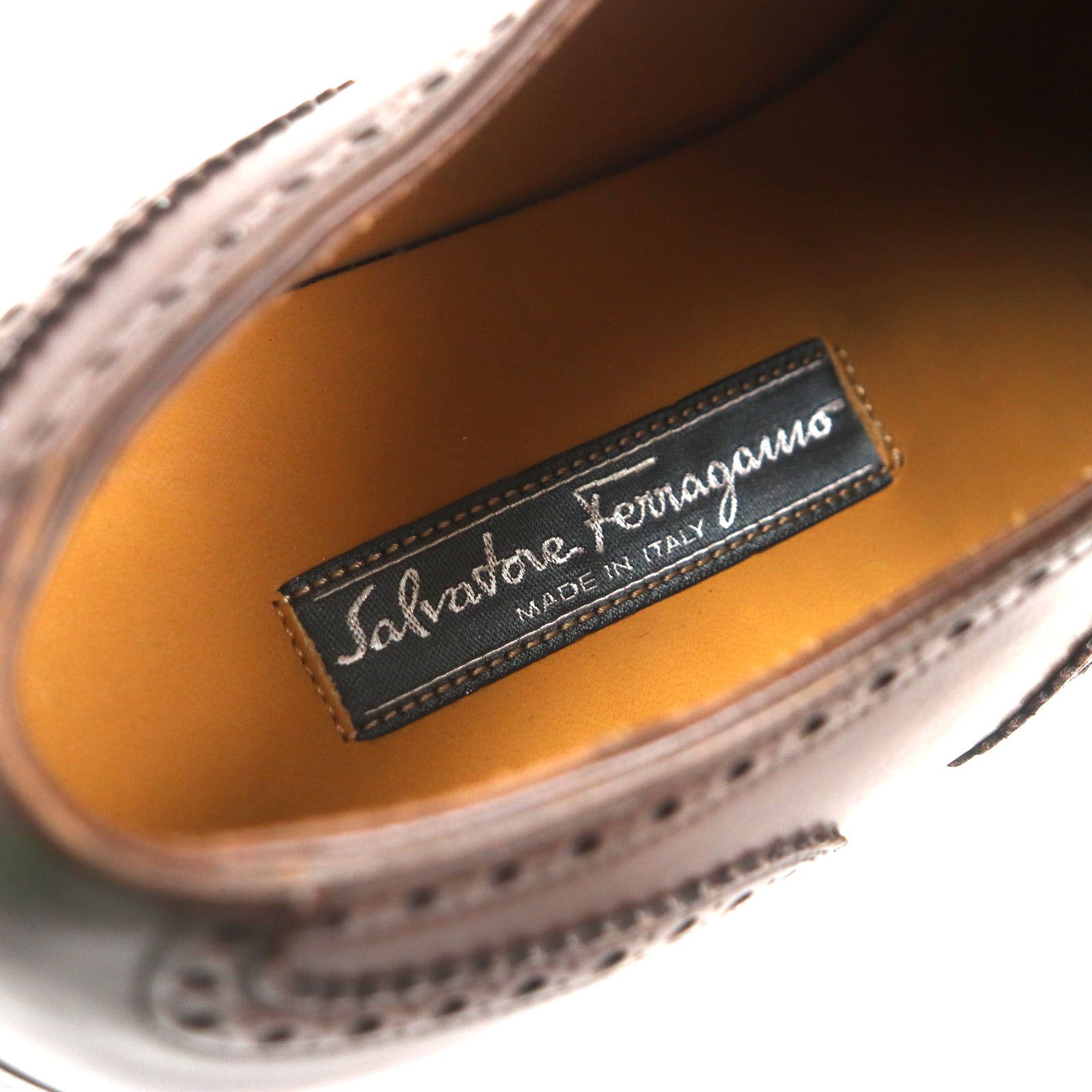 サルヴァトーレフェラガモ トラメッザ