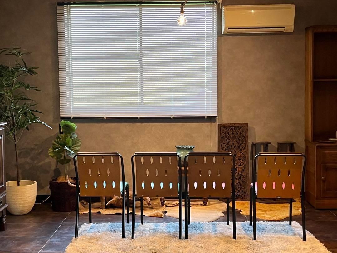 CRES クレス スタッキングチェア シティ系 ビンテージ ポップ RZ MARWIL-DEMENAGEMENTS_CH