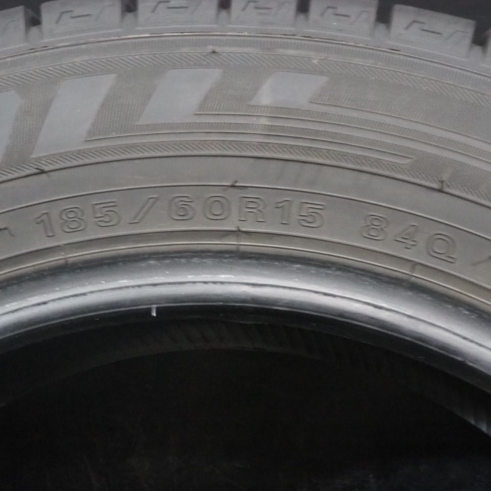 22年製 バリ溝 ダンロップ WINTER MAXX WM03 185/60R15 4本 