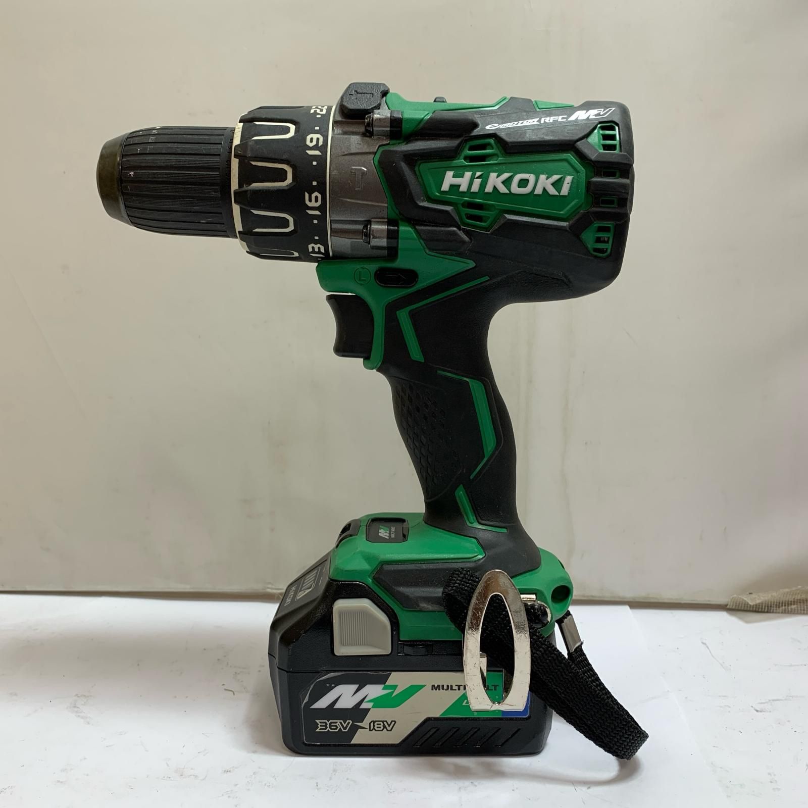 ♭♭HiKOKI ハイコーキ 13mm コードレス振動ドライバドリル バッテリー1個付 36ｖ DV36DA