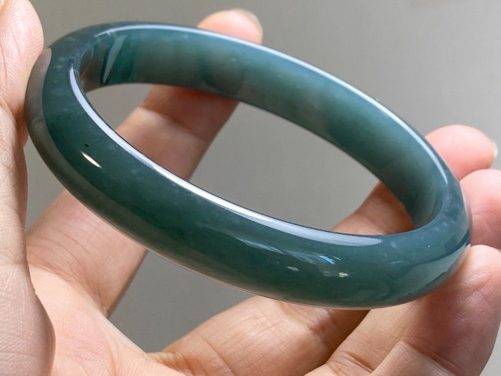 BG9-43 美品 糯氷種 灰藍色 60.8MM グアテマラ産 本翡翠