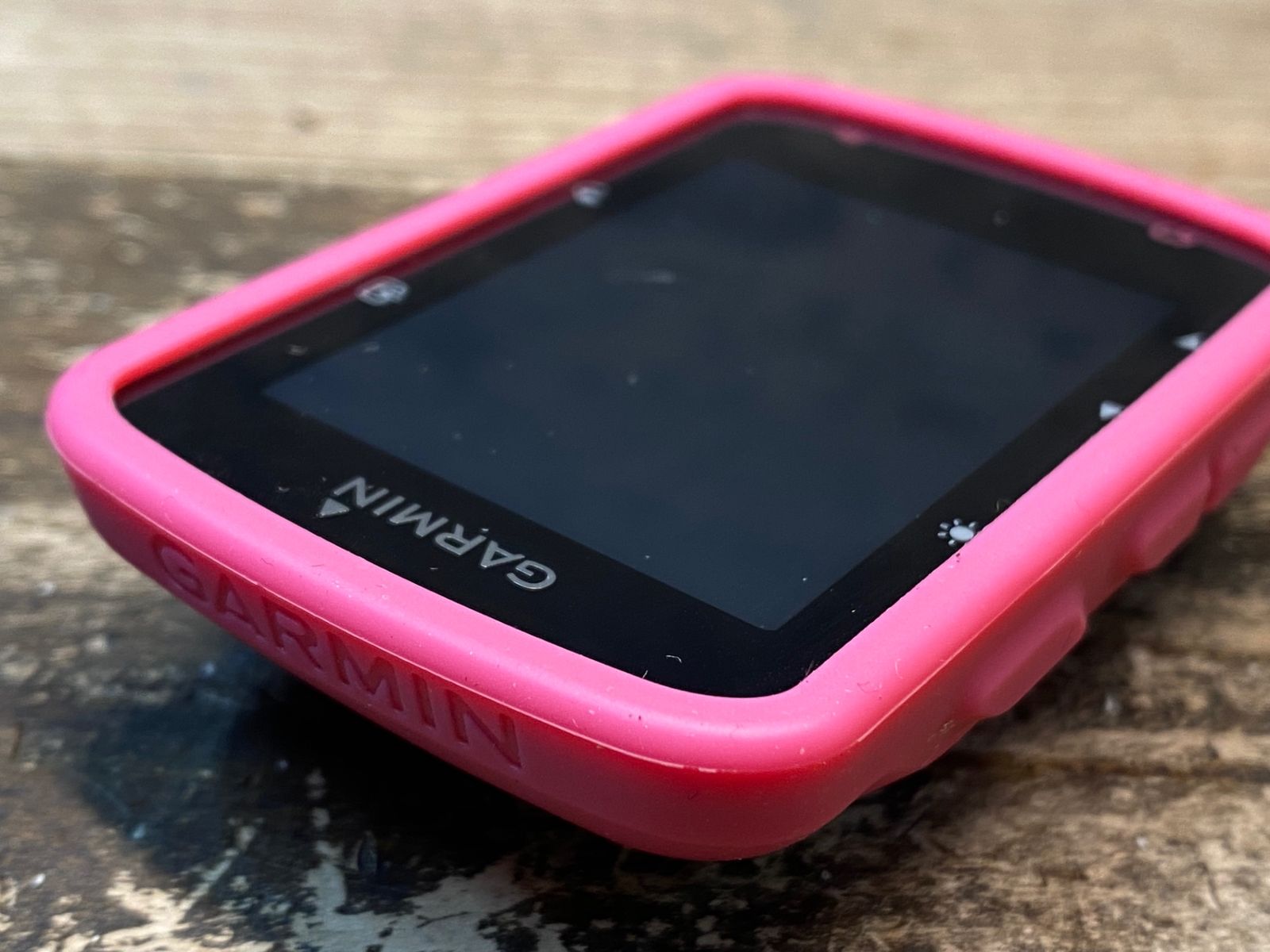 EDGE 520
