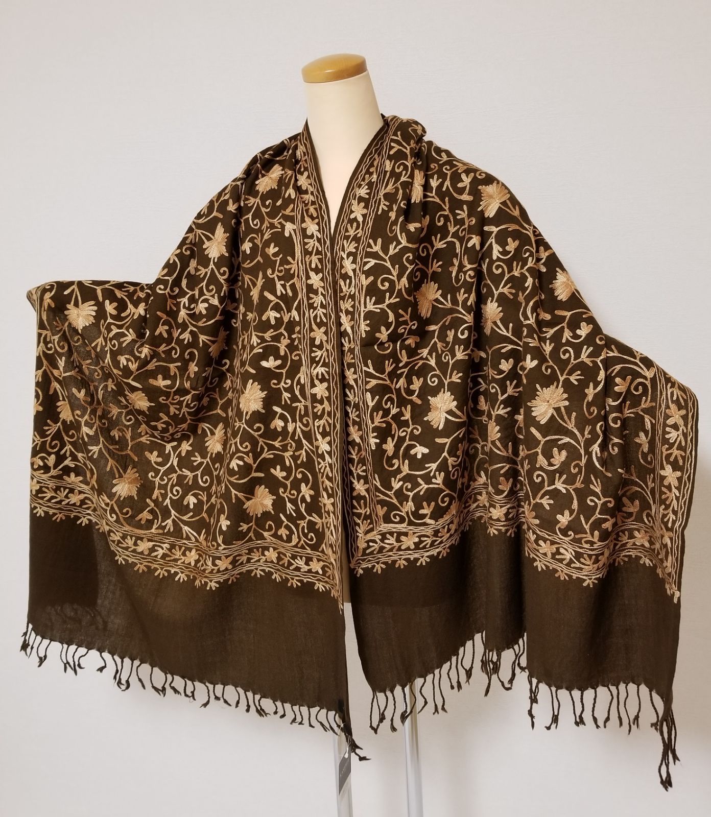 as''on ストール　マフラー ハローキティ ストラップ 赤い衣装 ハローキティ マスコットストラップ