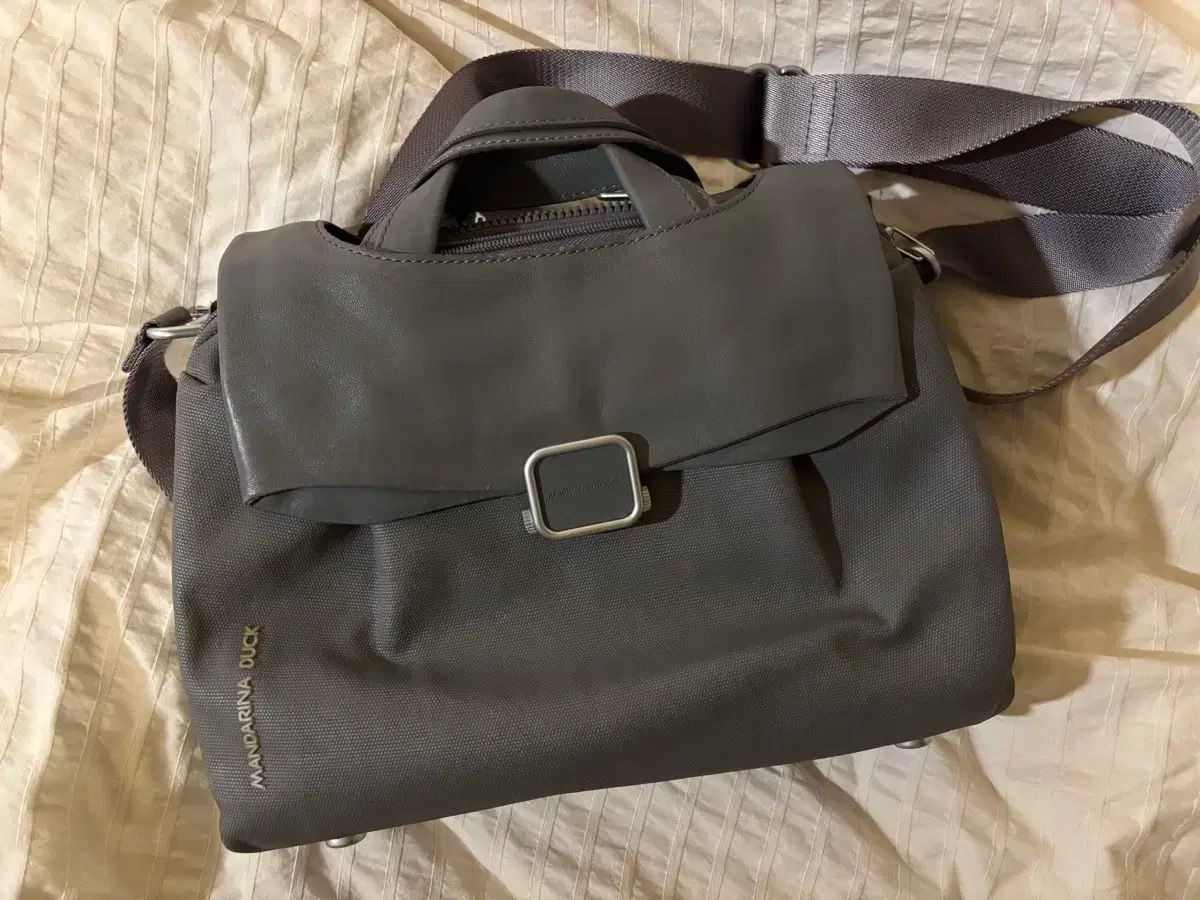 MANDARINA DUCK マンダリナダック バッグ