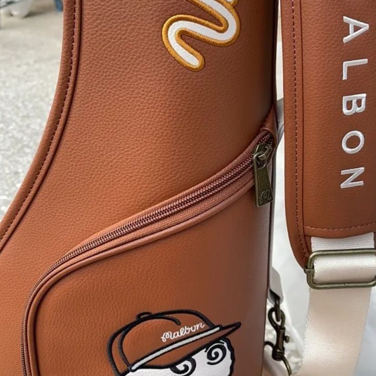 Malbon golf新作 マルボン ゴルフバッグ ブラウン　キャディバッグ Malbon golf新作 マルボン ゴルフバッグ ブラウン キャディ