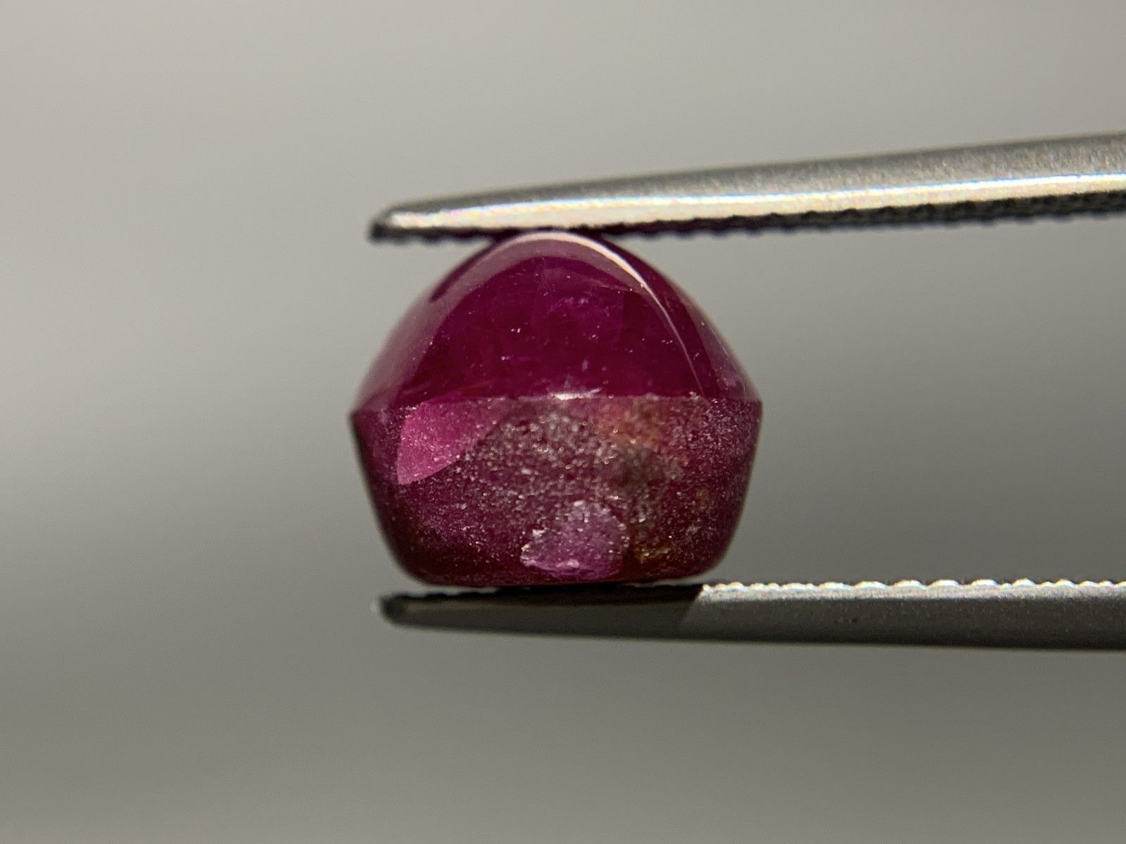 宝石ソーティング付き 天然 スタールビー 11.475ct 縦12.1㎜×横10.2㎜×高さ8.8㎜ ルース 裸石 1430Y NEXPOTALLINN_EU