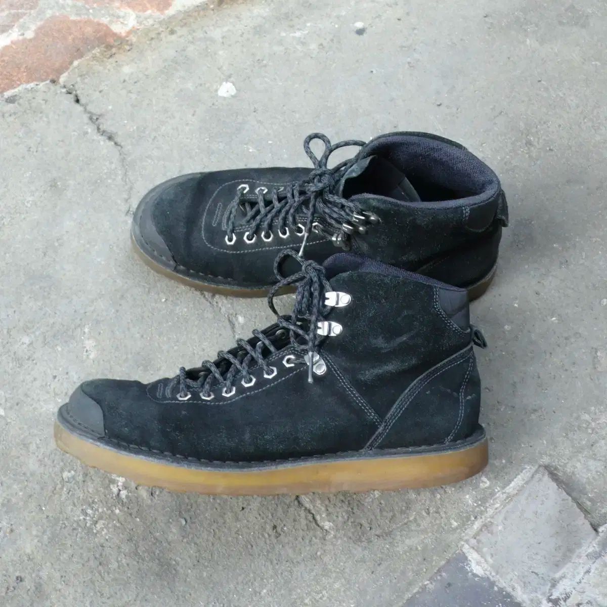 NIKE　ナイキ　マグマ　アプローチ　tenderloin 着用 Nike ACG NIKE(ナイキ) マグマ スエード 靴 （ 270 ）-未使用