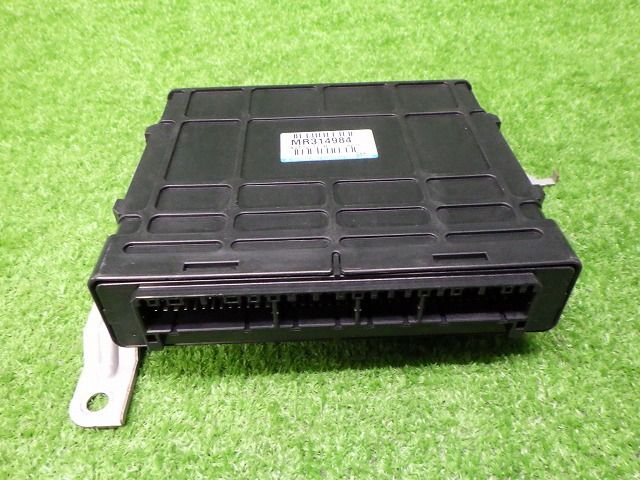 ミツビシ　H58A　パジェロミニ　エンジンコンピューター　ECU　MR314984　240205080