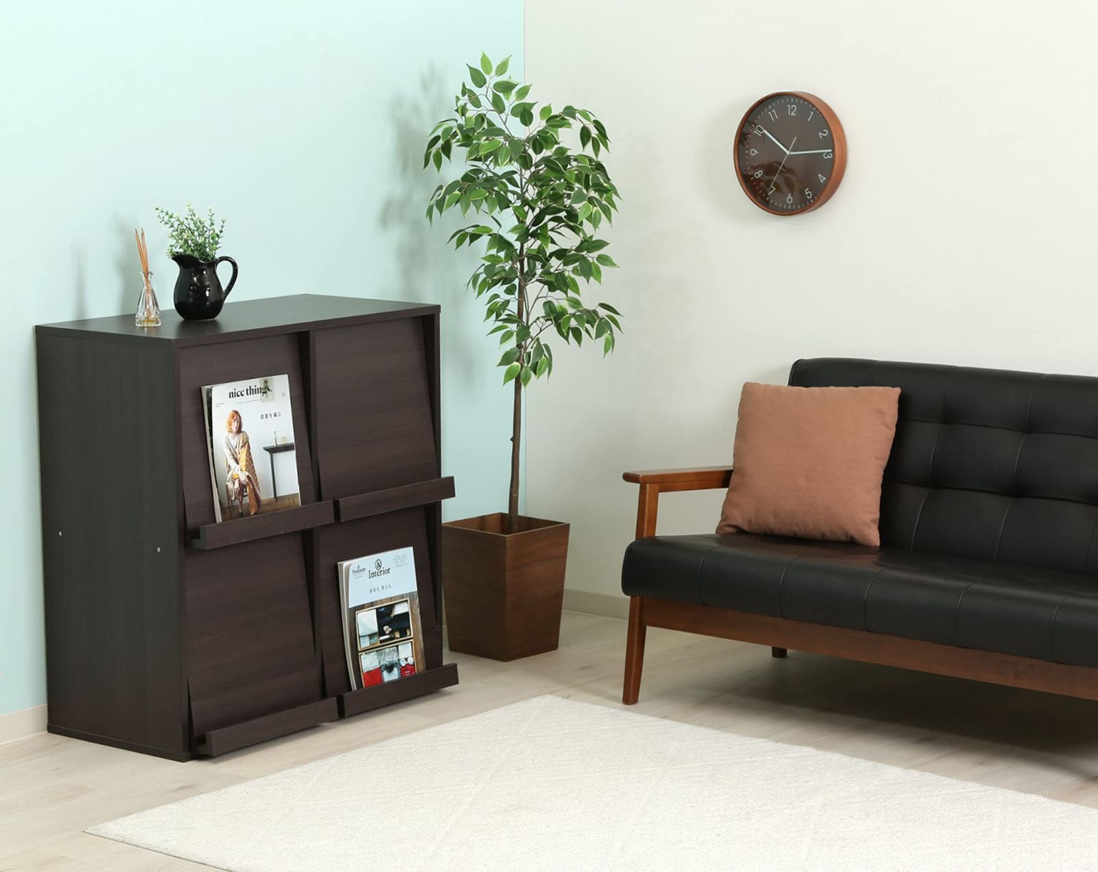 Web限定販売。 在庫処分 フラップ扉 4マス サイドボード ブラウン 幅80×奥行46.5×高さ85cm マガジンラック 本棚 ディスプレイラック 86032 不二貿易