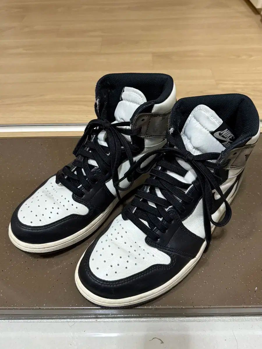 Nike Air Jordan 1 ダークモカ27.5cm(US9.5) Air Jordan 1 Retro High OG “Dark Mocha” - Men's Size 9.5 | eBay
