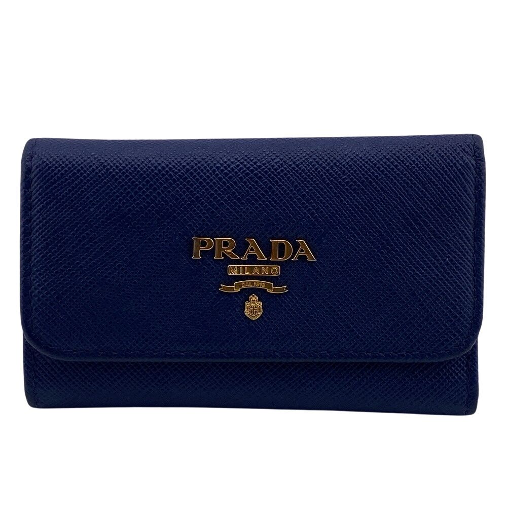 PRADA プラダ サフィアーノ ブルー リボン 6連キーケース　人気　品薄 5％OFF フォロワークーポン！！】PRADA プラダ 1PG222 6連キー