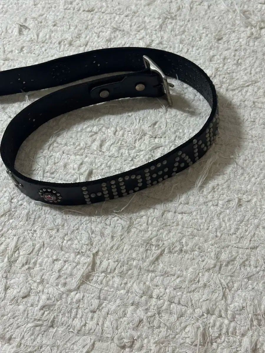 Hide and Seek × Zip Stevenson Hバックル ベルト Hide and Seek × Zip Stevenson Hバックル ベルト