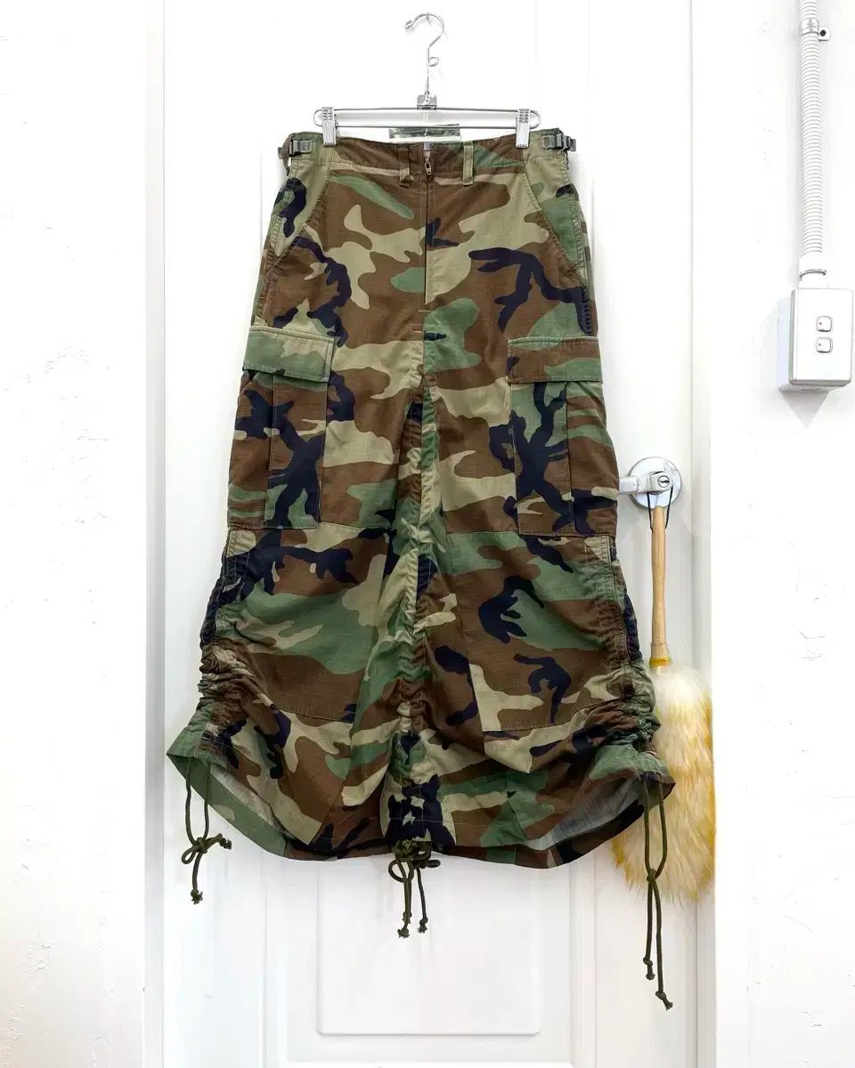 77circa シャーリング カモ スカート
