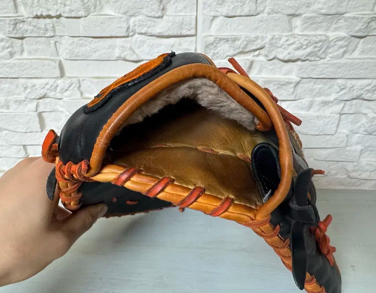 ミズノプロ 軟式投手用 オーダーグラブ ダイバーシティブルー 芳賀