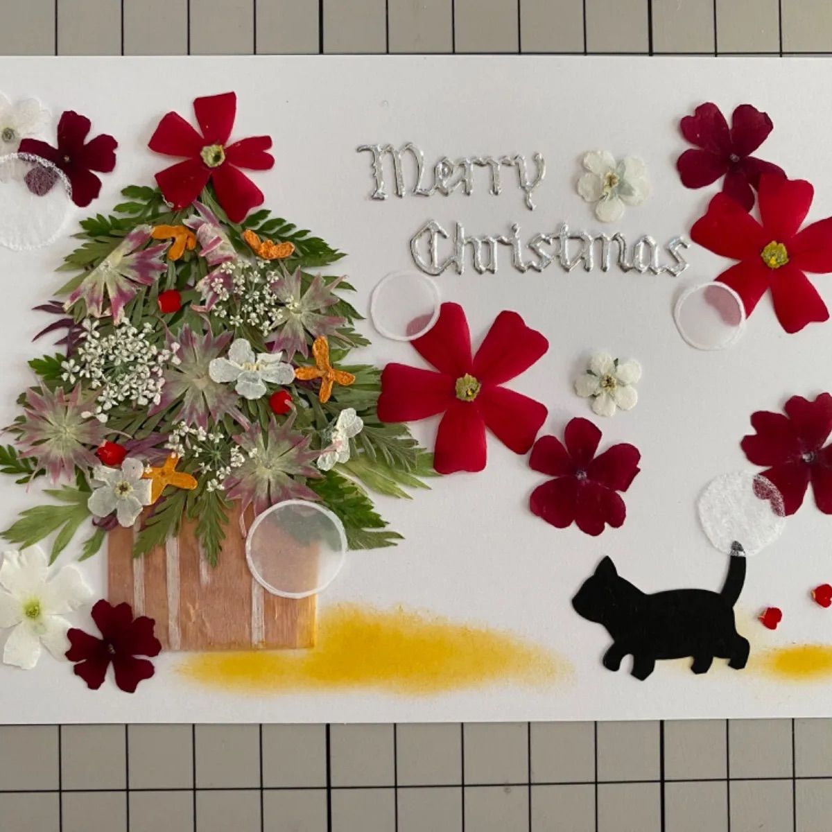 押し花アート　ガーランド　クリスマスカード　インテリアアート　インテリア絵画　インテリア雑貨　花の雑貨　クラフト　花のクラフト　トレフルブラン押し花アート