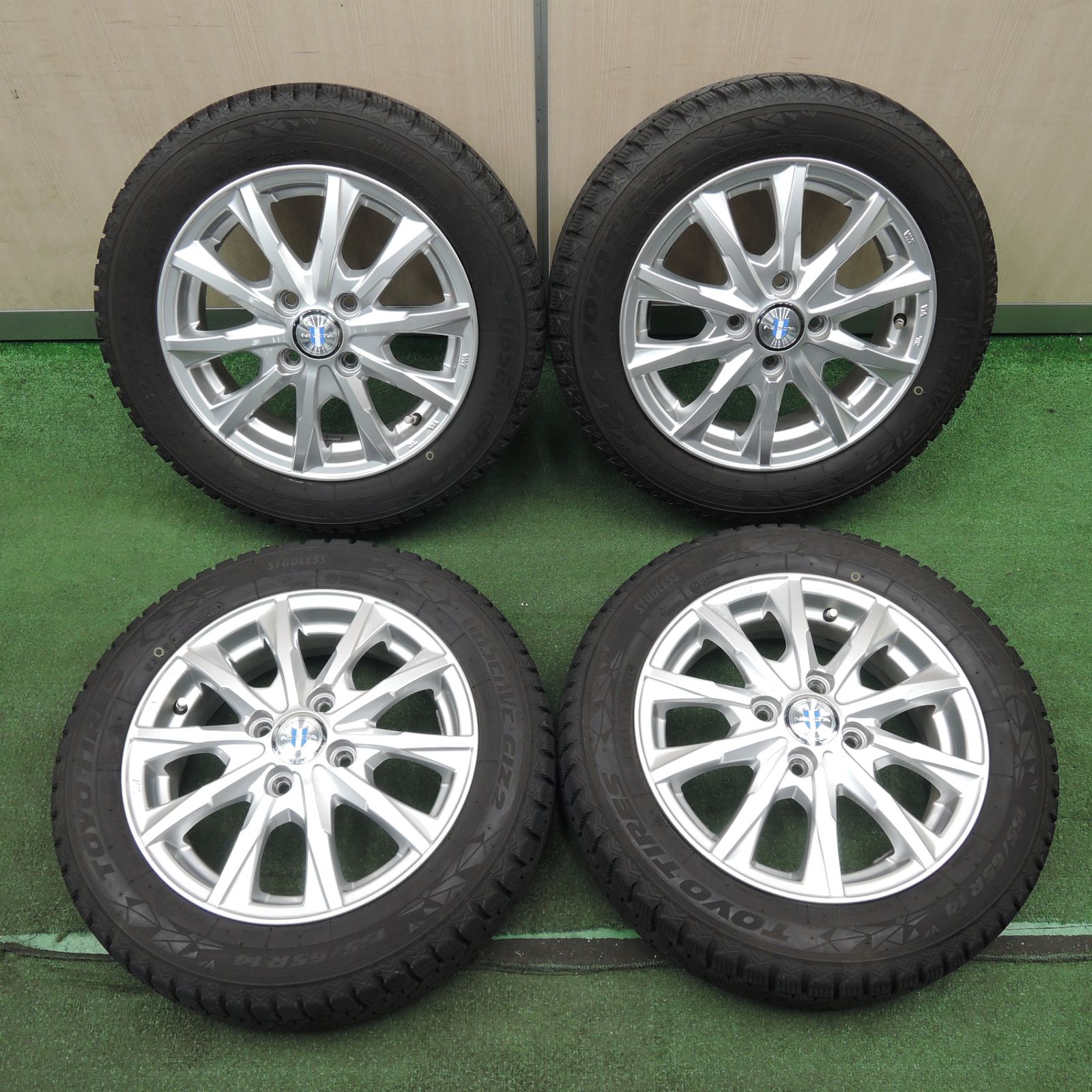 *送料無料* バリ溝！21年！キレイ！9分スタッドレス 155/65R14 トーヨー オブザーブ GIZ2 NEXTA ネクスタ 14インチ PCD100/4H4031309TNス
