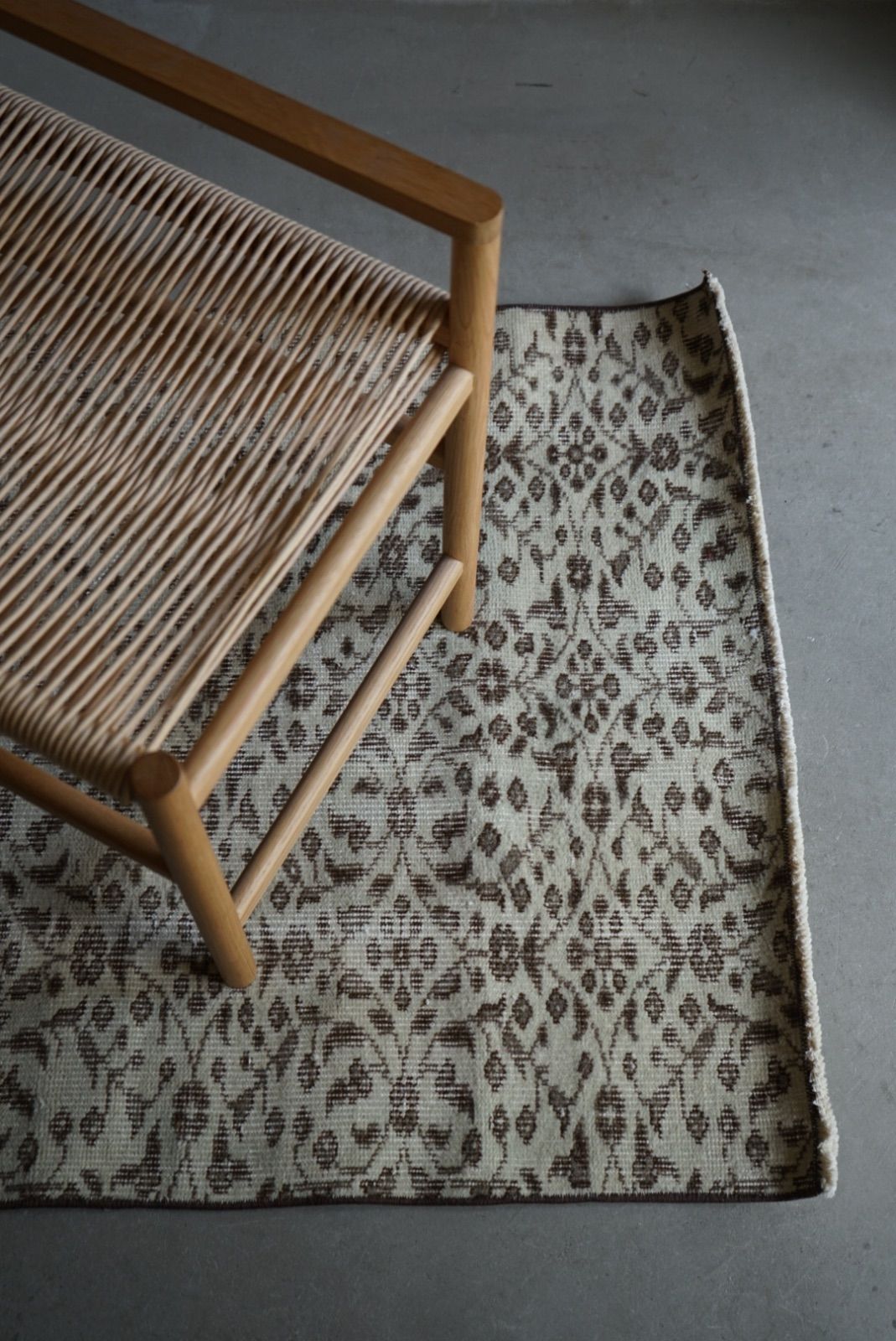 ヴィンテージラグ トルコ イスパルタ ブラウン ランナーラグ 1970年代