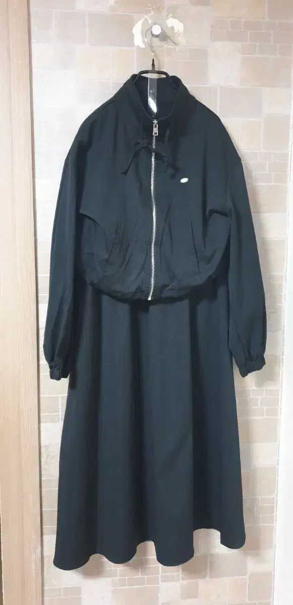 新しい服 レディース セットアップ