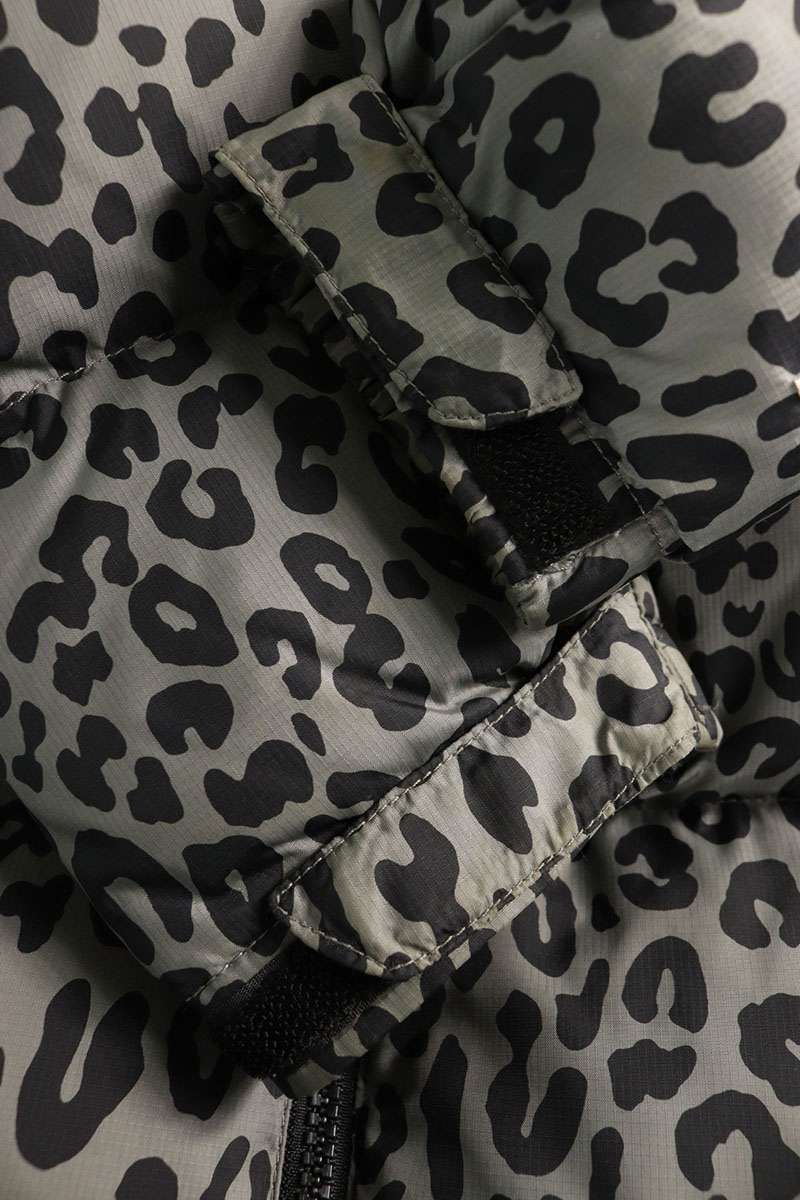 THE NORTH FACE レオパード柄ダウンジャケット シュプリーム ×ノースフェイス THE NORTH FACE 11AW Nuptse Down