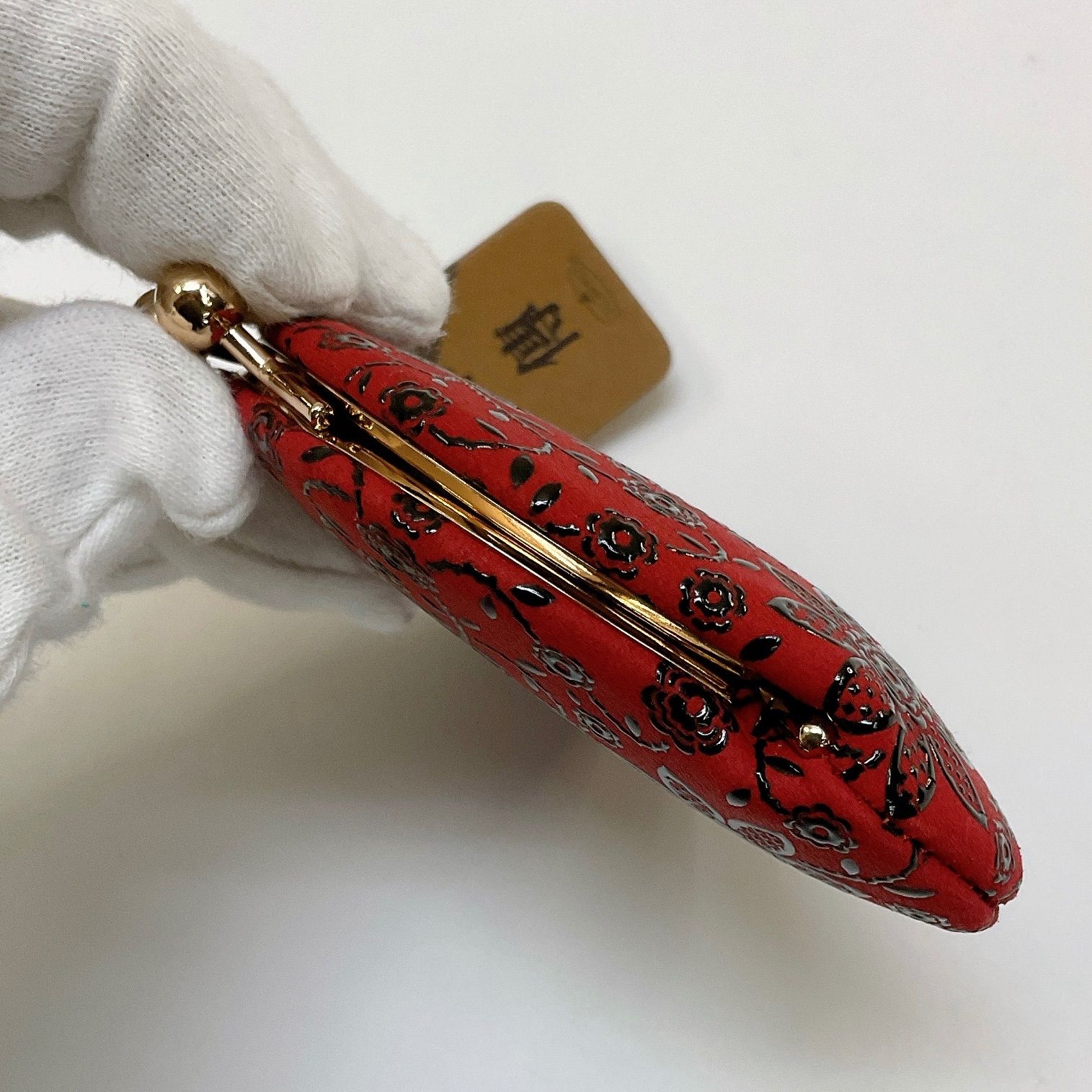 新品未使用品 甲州印伝【小銭入れ クレマチス 赤×黒漆】がま口 還暦 
