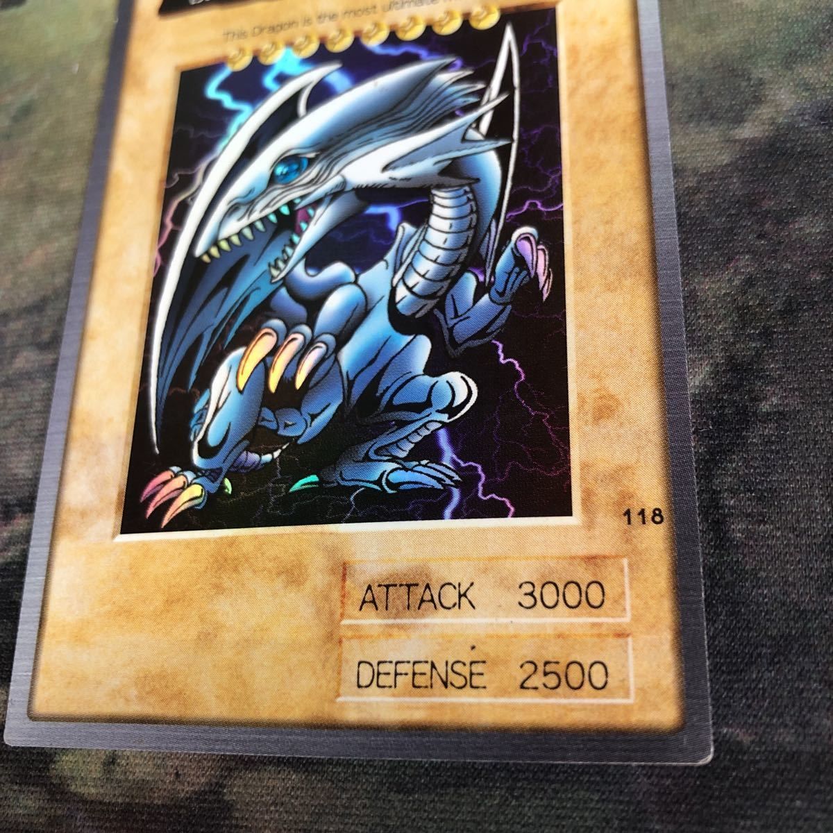 遊戯王カード　バンダイ版　ブルーアイズホワイトドラゴン　青眼の白龍　英語 遊戯王 英語版 青眼の白龍 ブルーアイズホワイトドラゴン