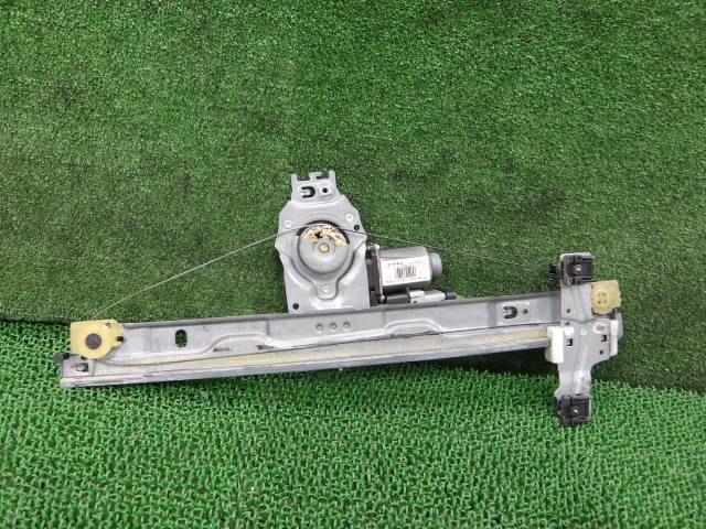 3FP1036 AHK1 プジョー 207 ABA-A7W5F01 SW フロント右ドアレギュレーターモーター FFCRYSTALESIA_COM