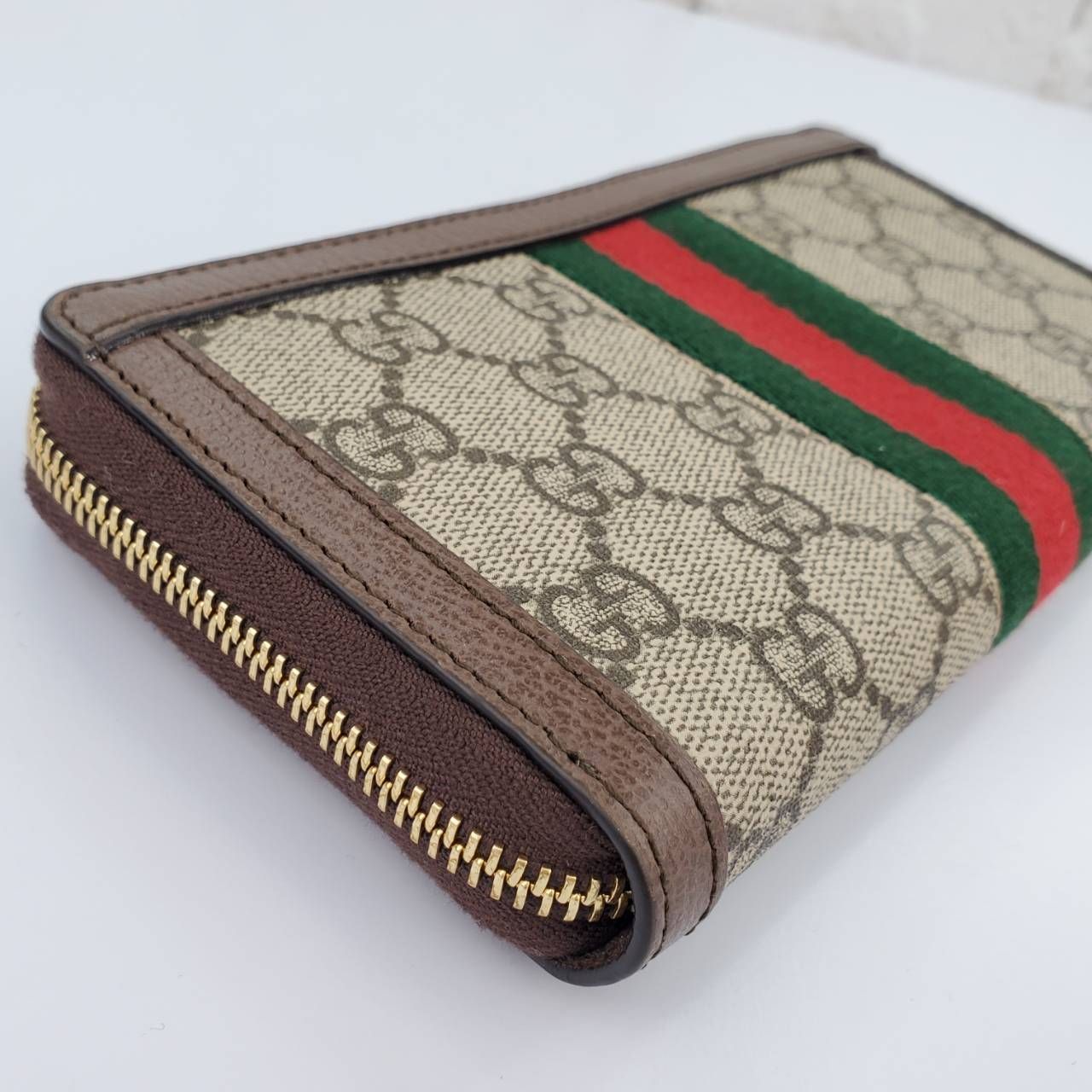 未使用品 】 GUCCI GGマーモント オフディア シェリーライン ラウンド