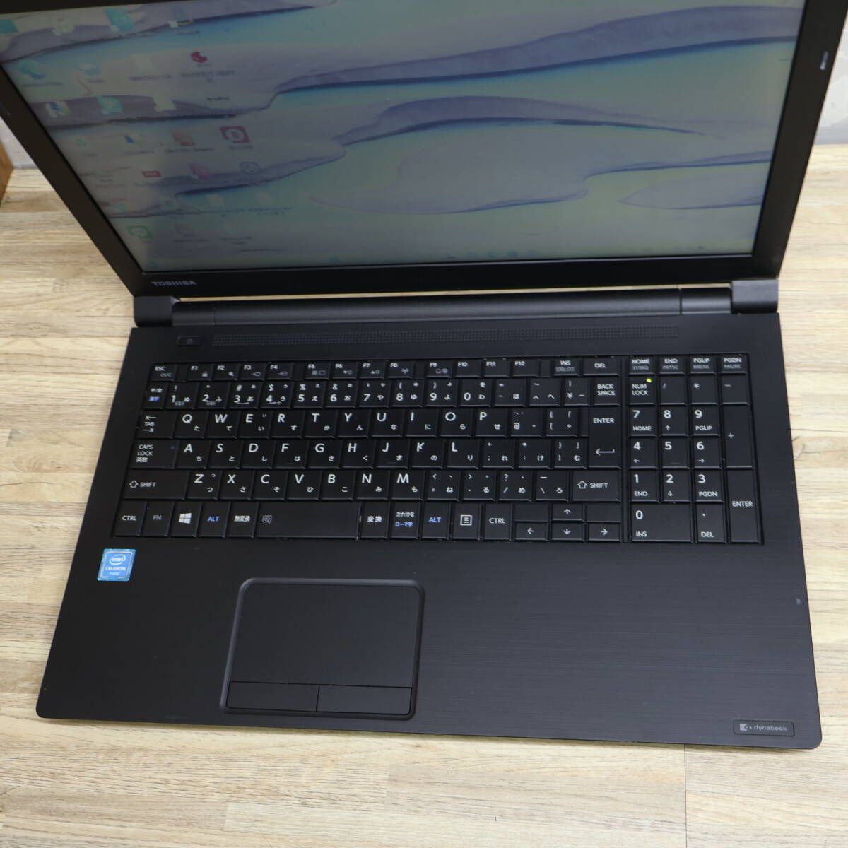 ★美品 SSD256GB メモリ16GB★B65/J Win11 PC550 新品SSD256G Windows11 ノートパソコン 中古 dynabook B65/M 第8