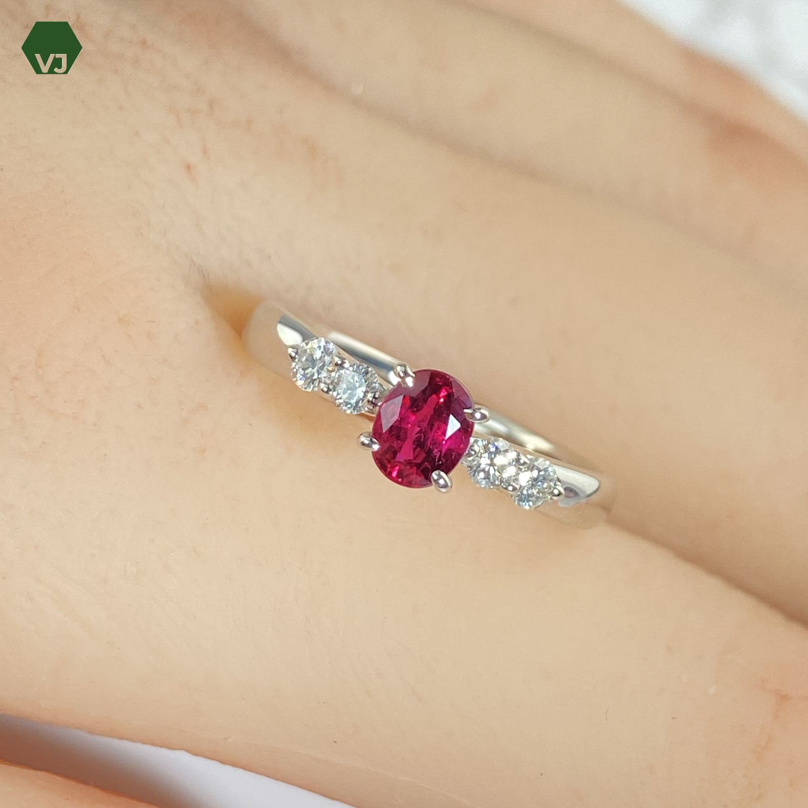 【17-20】ルビー　ダイヤモンド　リング　R0.55ct D0.18ct 17-20】ルビーダイヤモンドリングR0.55ct D0.18ct