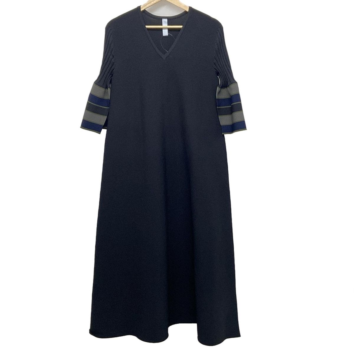 あ*お様 【美品】￼CFCL ロングワンピース ネイビー 1サイズ 美品CFCL 美品 CFCL ワンピース ネイビー ネイビーロングワンピースS-M