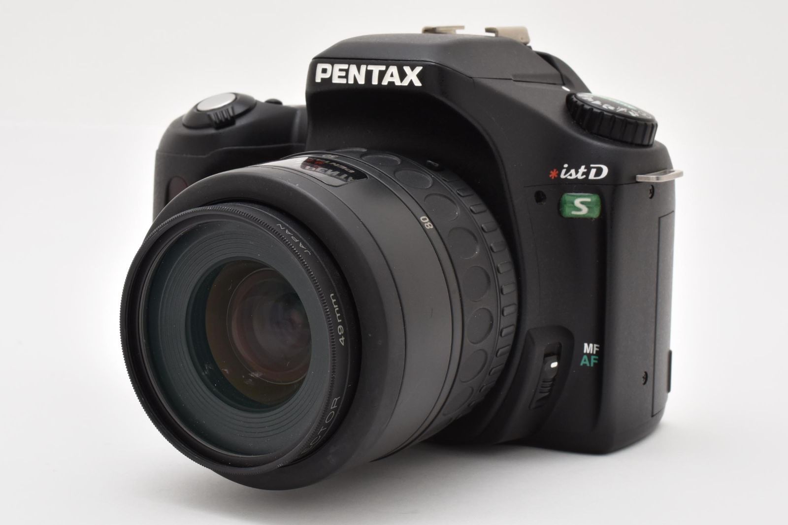 PENTAX istDS デジタル一眼レフカメラ TAMRON18-200mm PENTAX istDS デジタル一眼レフカメラ TAMRON18-200mm ペンタックス