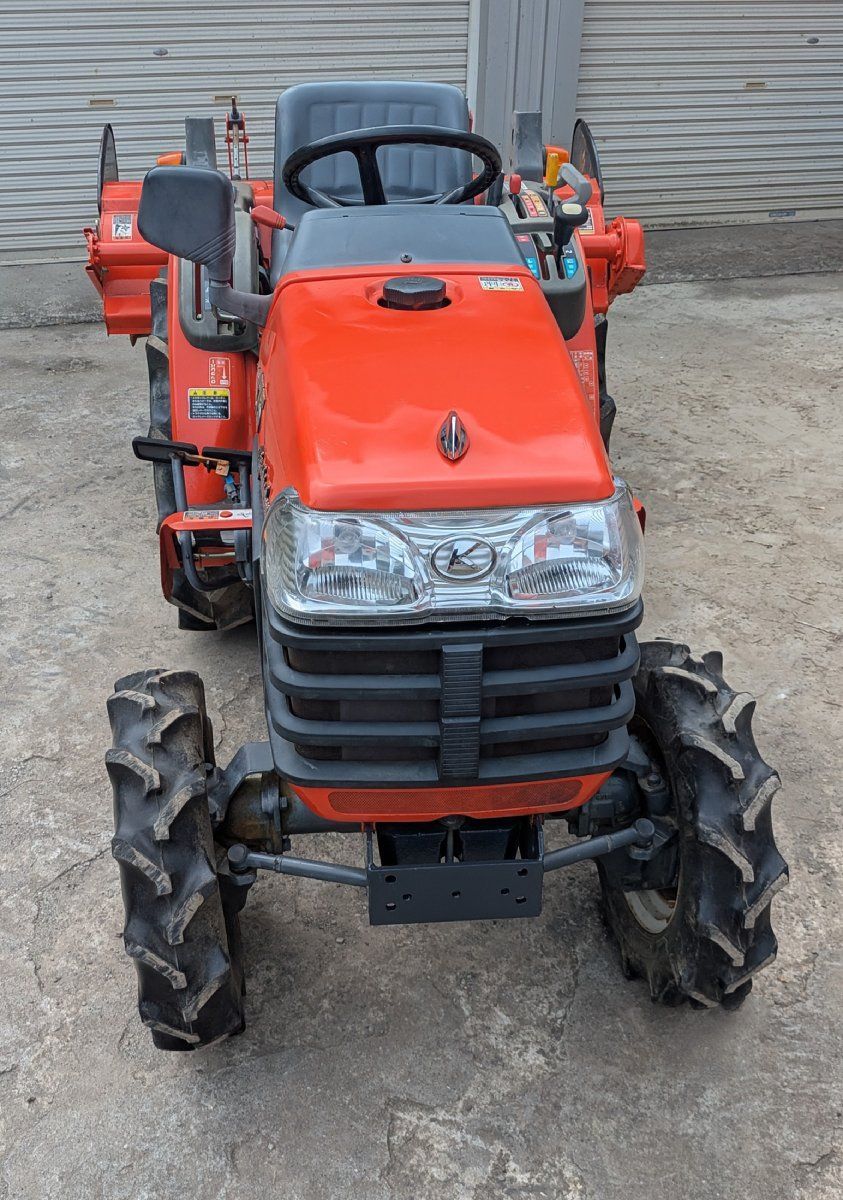 鹿児島発 クボタ 17馬力 ディーゼルトラクターGB175 自動水平 自動深耕