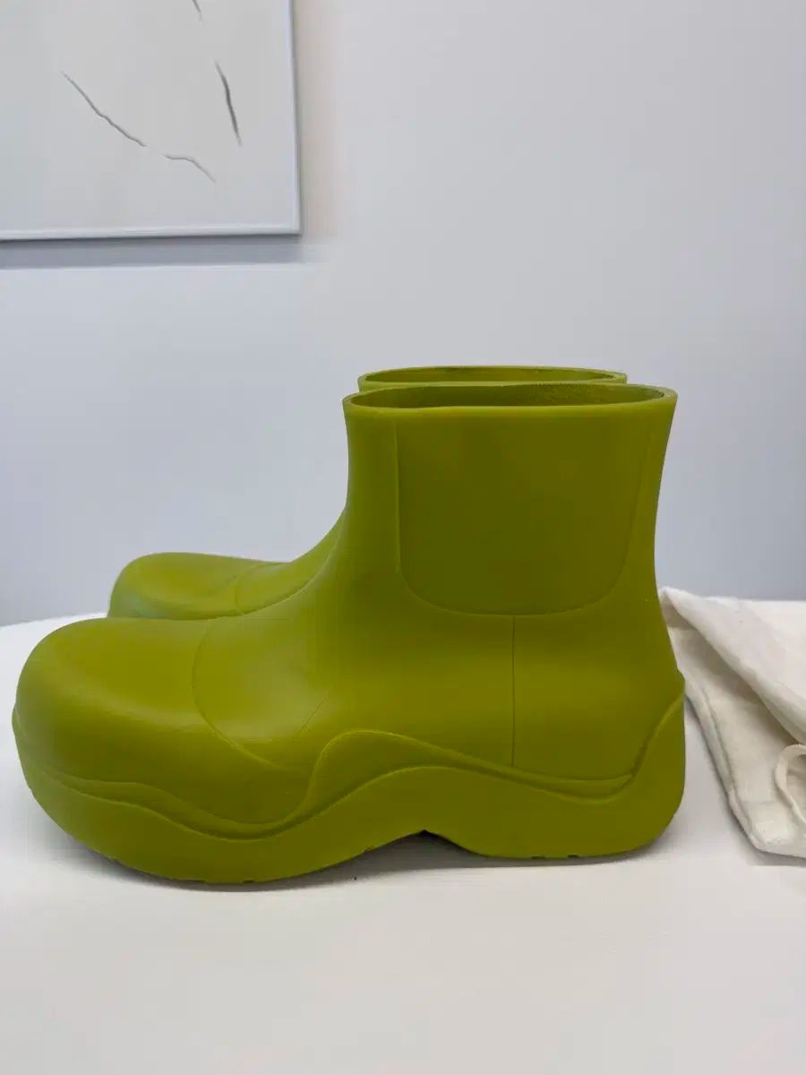 Bottega Veneta パドルブーツ ボッテガヴェネタのパドルシリーズに