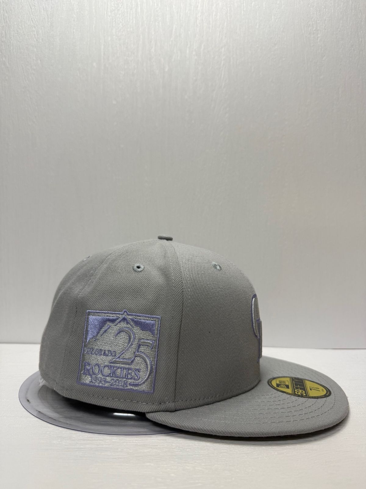 Newera コロラドロッキーズ 25thアニバーサリー 59fifty フィッティドキャップ パープルスモークカラー