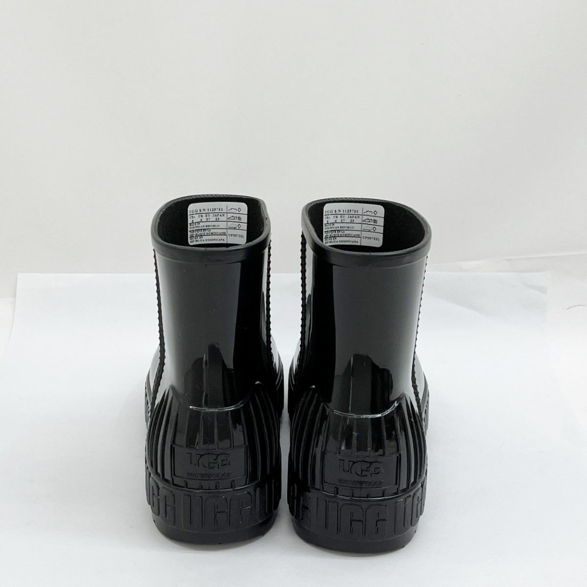 サンリオ新店推荐 大人気◆◆UGG アグ レインブーツ ブラック 23cm レディース 1125731 ブラック レディース バックルサンダル