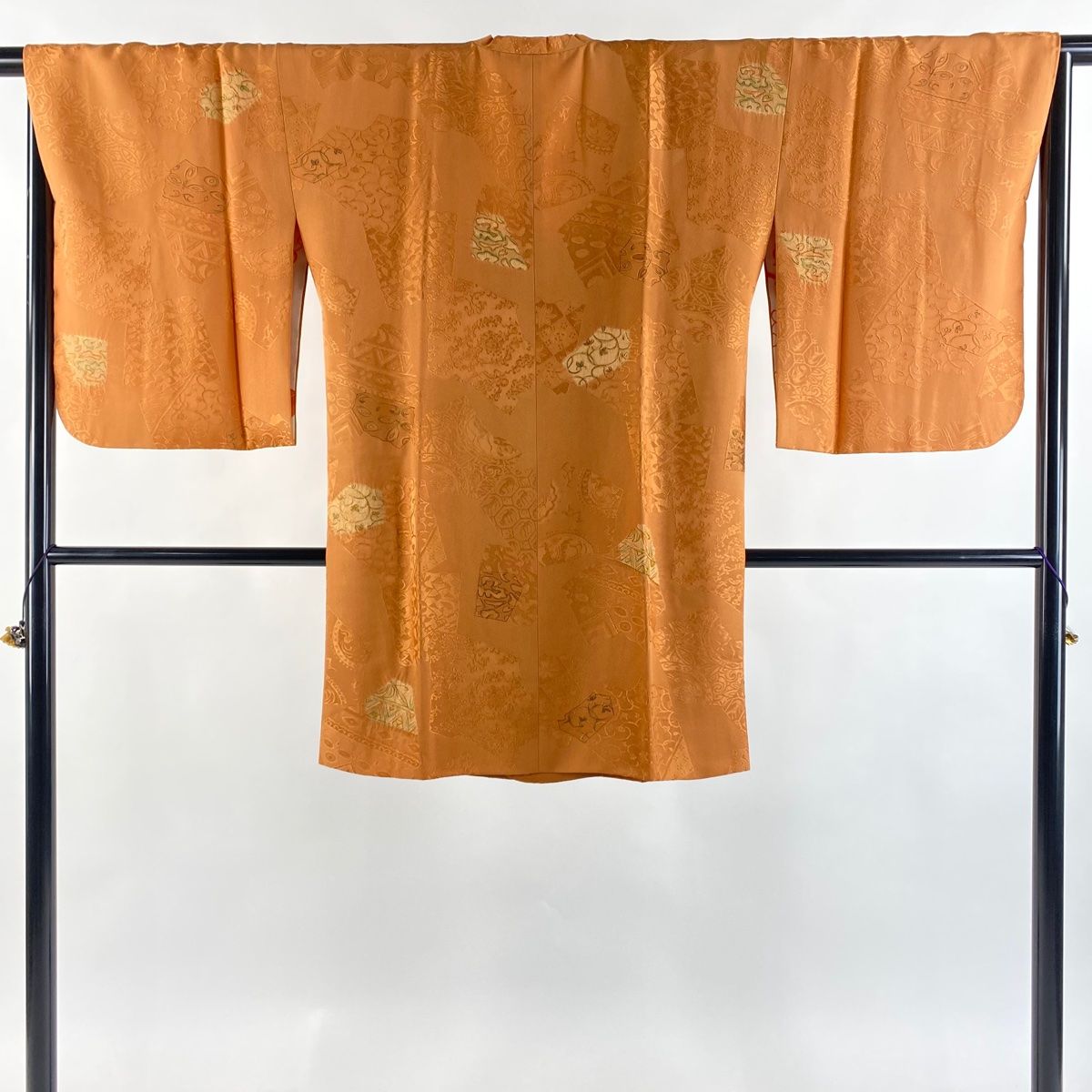 道行 身丈94cm 裄丈66.5cm M 和装コート 角衿 花唐草 幾何学 オレンジ 正絹 秀品