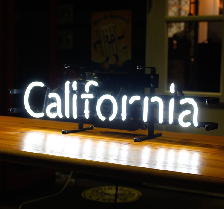 カリフォルニア California ネオンサイン 室内装飾 ネオン管西海岸装飾 カリフォルニア California ネオンサイン 室内装飾 ネオン管