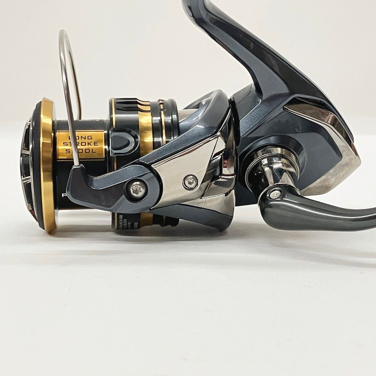 SHIMANO シマノ ULTEGRAアルテグラ C3000HGスピニングリール シマノ スピニングリール 25 アルテグラ C3000HG : ナチュラム