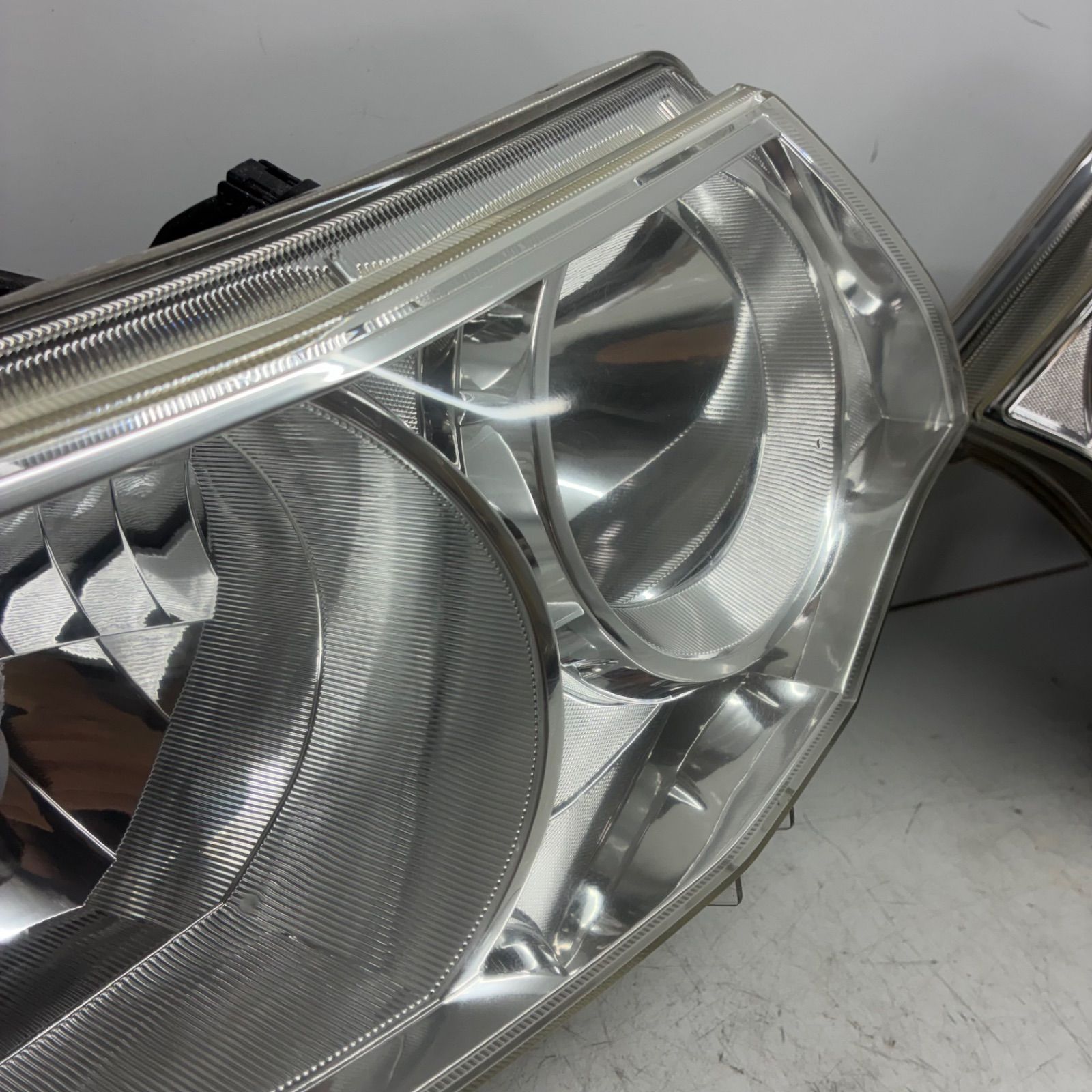 (1点物)375タントカスタムスーパーCOOLワンオフヘッドライト左右セット 1点物)375タントカスタムスーパーCOOLワンオフヘッドライト左右セット