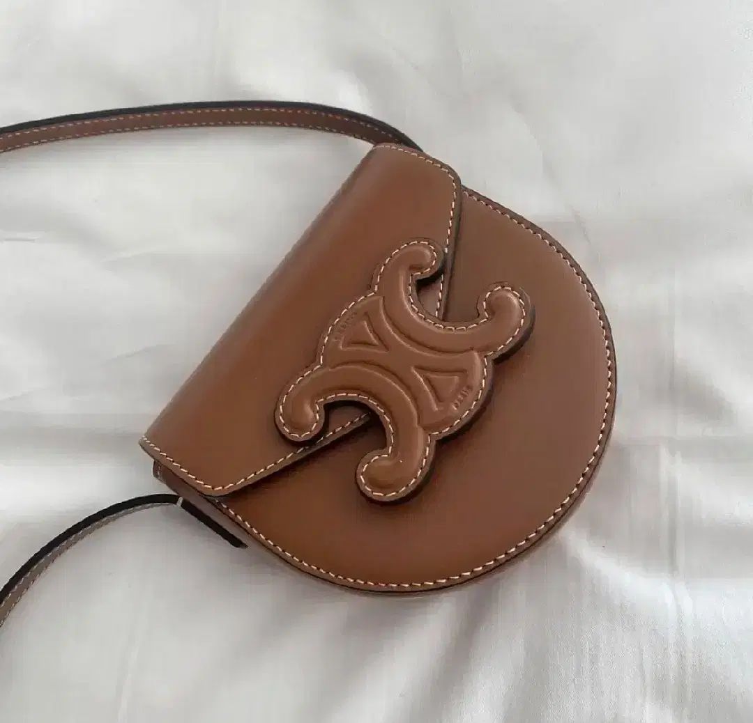 Celine セリーヌ