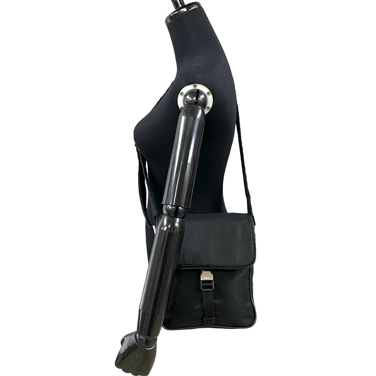 極 美品 PRADA プラダ 三角ロゴ テスート ナイロン サフィアーノ