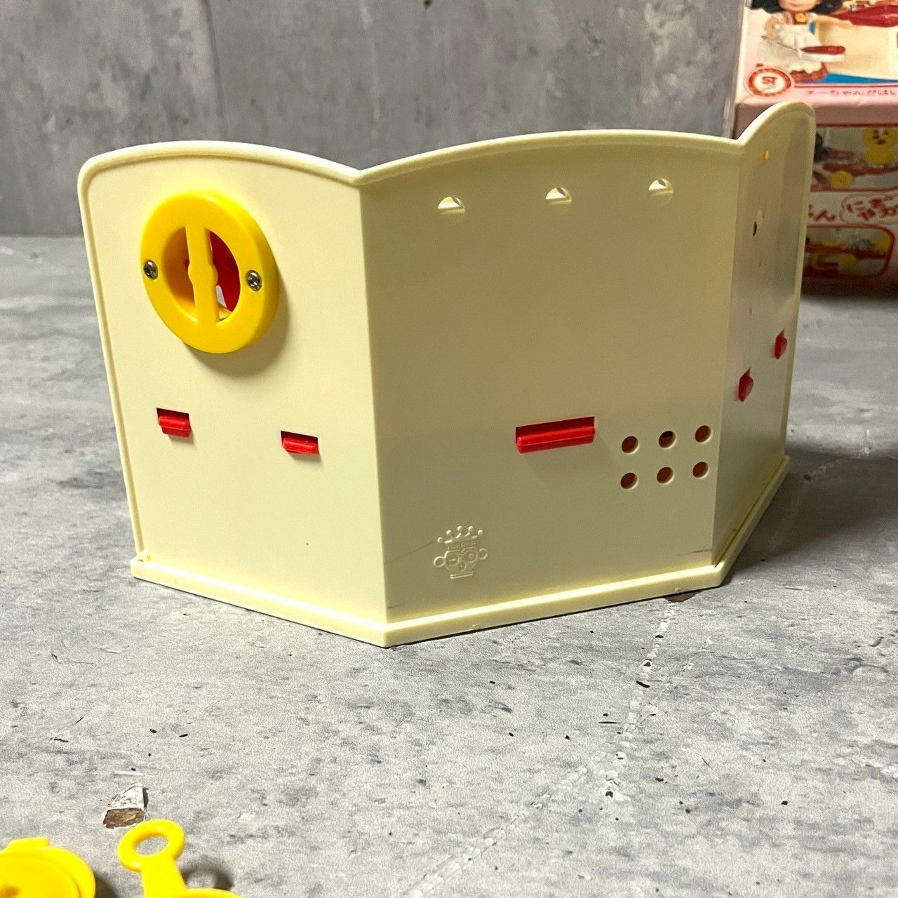 レア❗️昭和レトロキッチン、勝手口ミニチュア、未開封 懐かしい台所をミニチュアで再現。リーメントの昭和レトロ