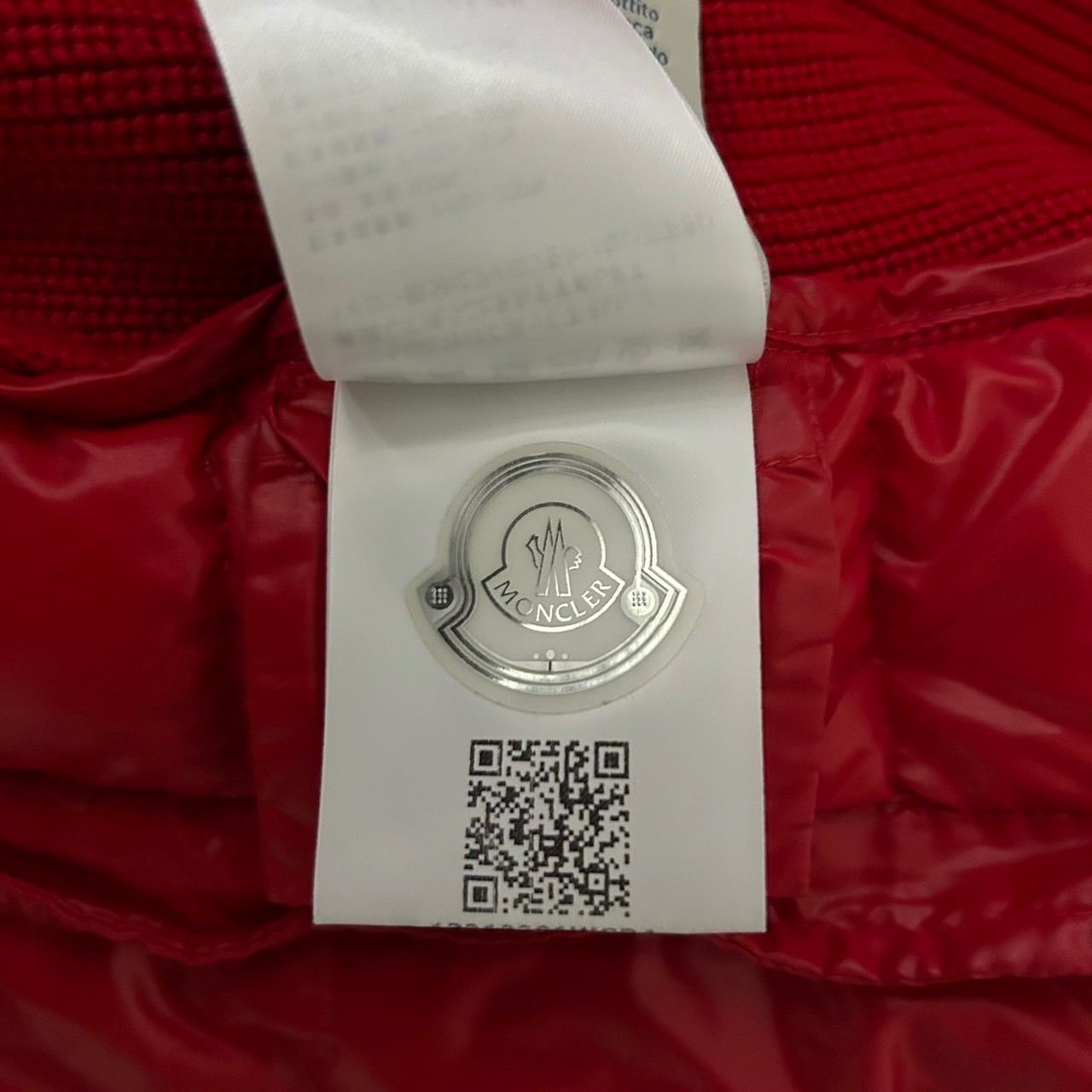 MONCLER ダウンニット☆赤☆フード付き☆定番ロゴ☆サイズL