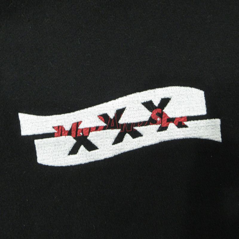 XXX