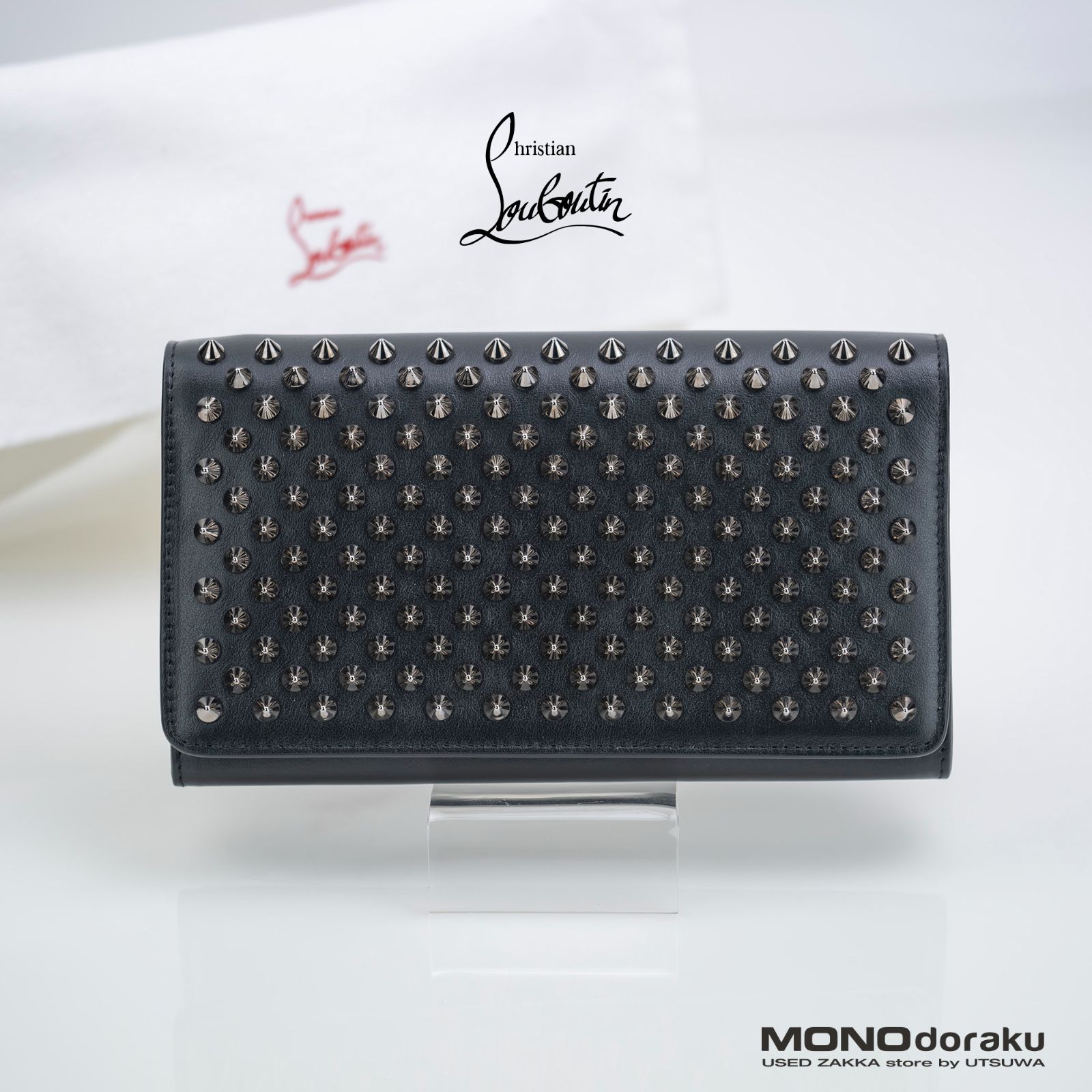 クリスチャンルブタン Christian Louboutin マカロン スパイクスタッズウォレット ストラップ付長財布 美品 - メルカリ