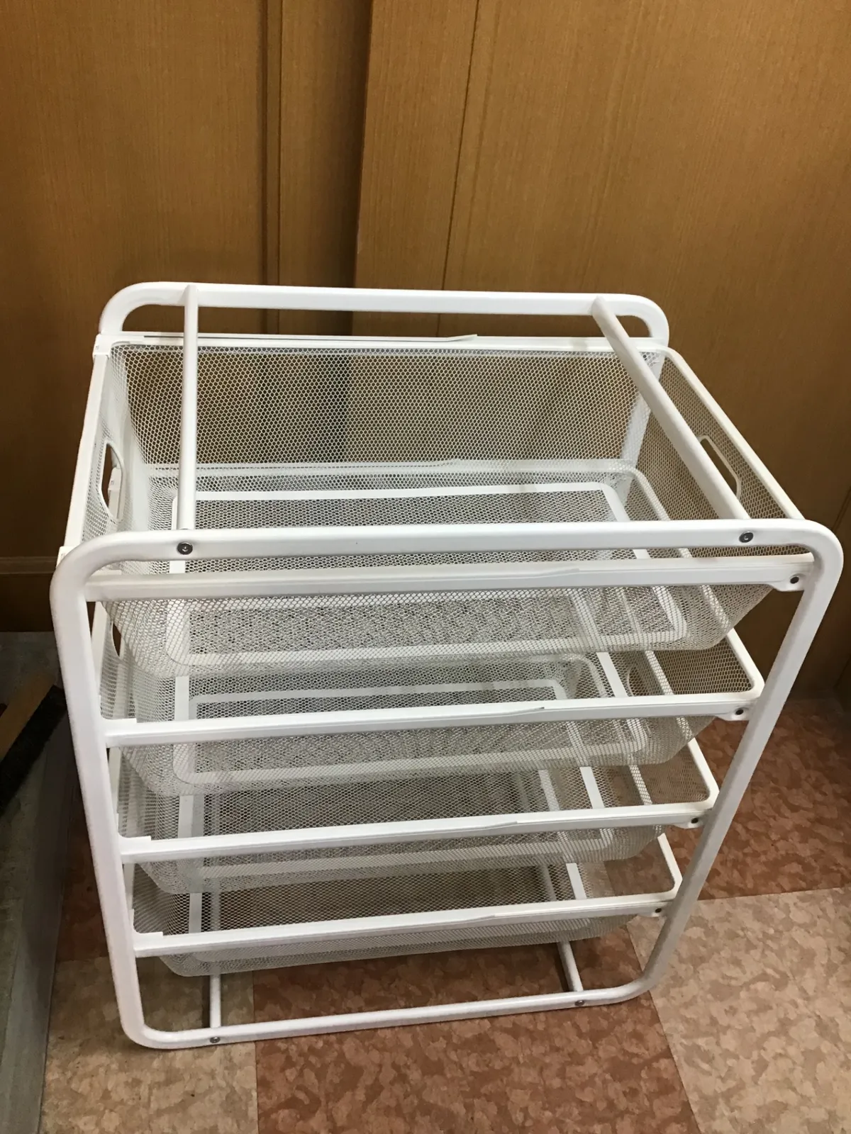 IKEA アルゴート ホワイト 4段 メッシュ収納 ハンガーラック IKEA ALGOT 4段タイプ、ハンガーラック①