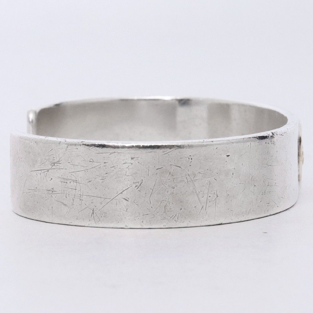 GORO'S OLD 金メタル付き平打ちブレスレット Sサイズ シルバー - メルカリ GORO'S OLD 金メタル付き平打ちブレスレット Sサイズ シルバー - メルカリ