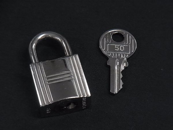 【美品】HERMESエルメスカデナ南京錠パドロック鍵2ケ付き □美品□ HERMES エルメス カデナ 南京錠 パドロック 50 鍵 キー